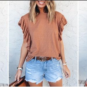 Spelesy Boutique Camel Ruffle Detail Shirt - M